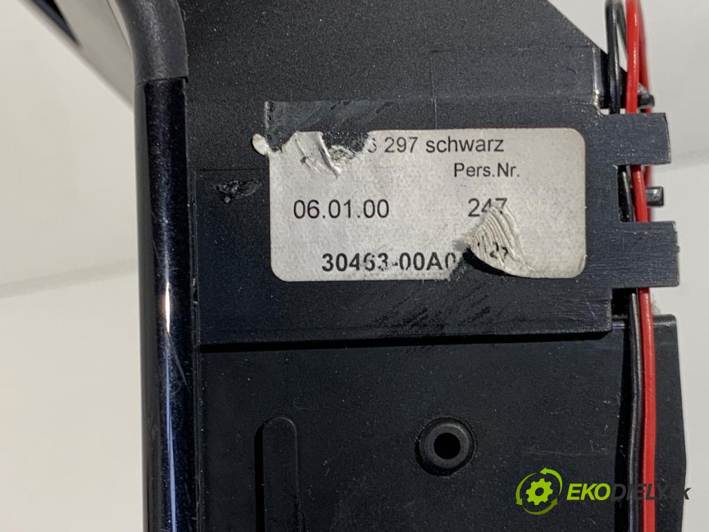 BMW E39 Kombi 2000 135 kW 530 d 2926 lišty kryt (Lišta)