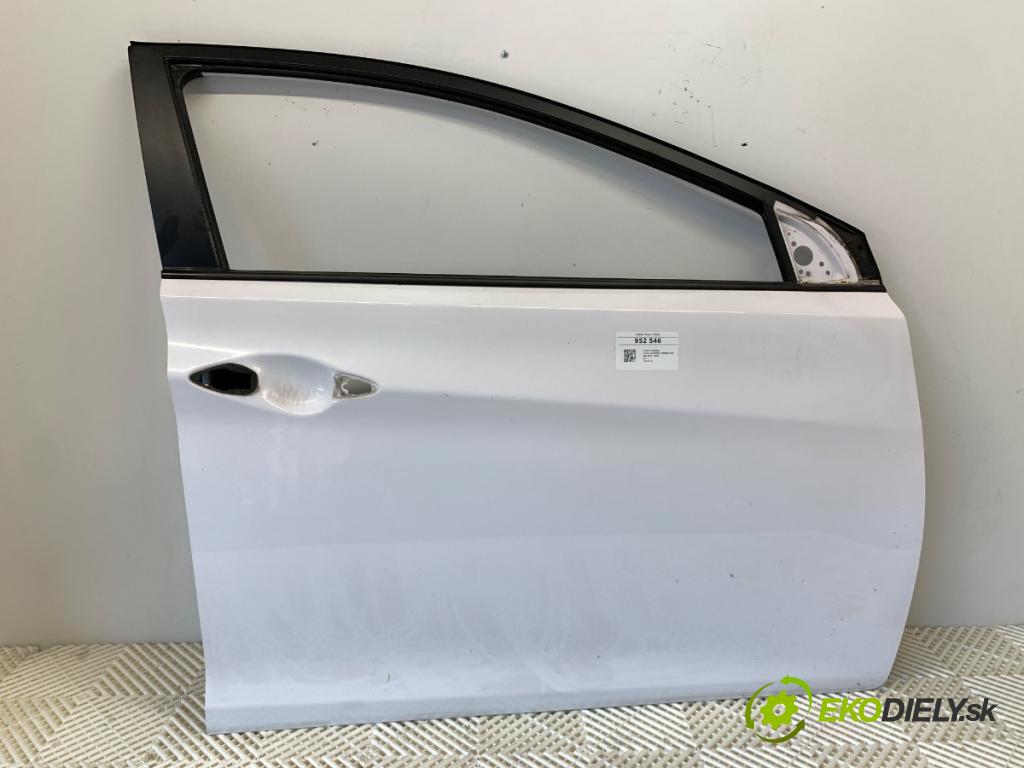 HYUNDAI ELANTRA V sedan 2014 97 kW 1.6 1591 Dvere pravy predný 