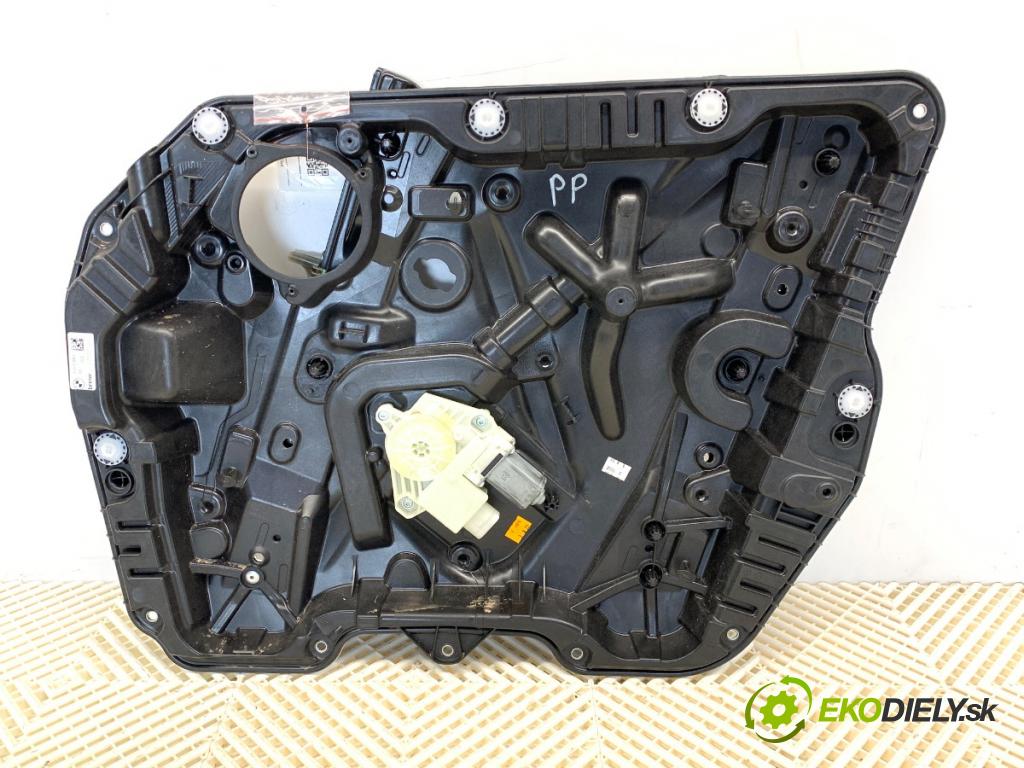BMW G02 SUV 2022 375 kW M Competition 2993 mechanismus okna pravý přední část 4A1C9B4