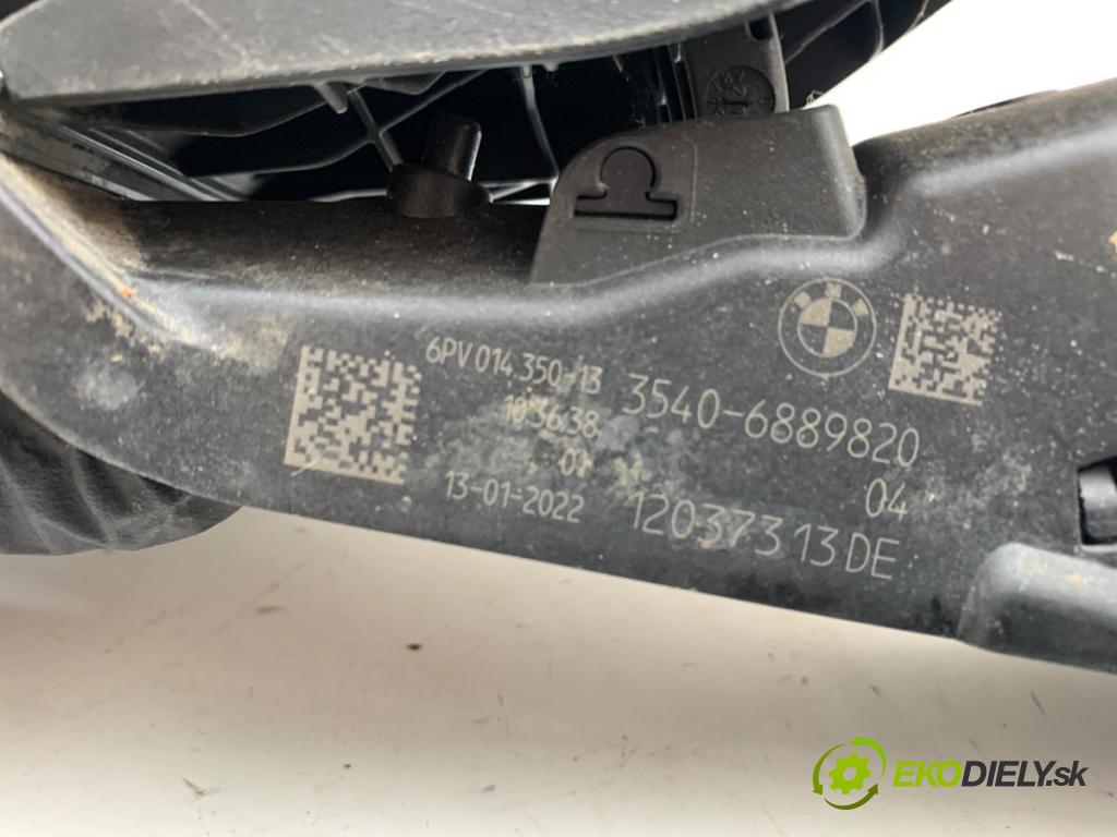 BMW G02 SUV 2022 375 kW M Competition 2993 Potenciometer plynu 6889820 (Potenciometer plynového pedálu)