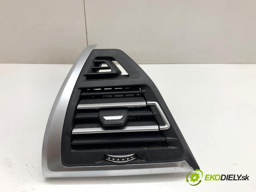 BMW G02 SUV 2022 375 kW M Competition 2993 Mriežky kúrenia ľavy predný 9871599