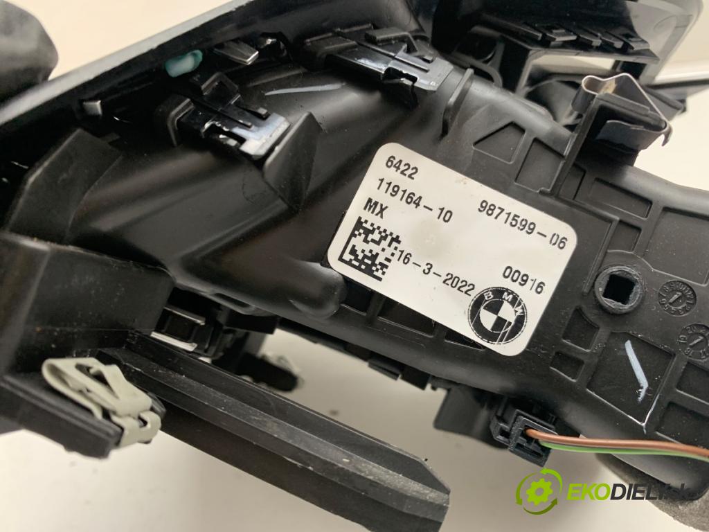 BMW G02 SUV 2022 375 kW M Competition 2993 Mriežky kúrenia ľavy predný 9871599