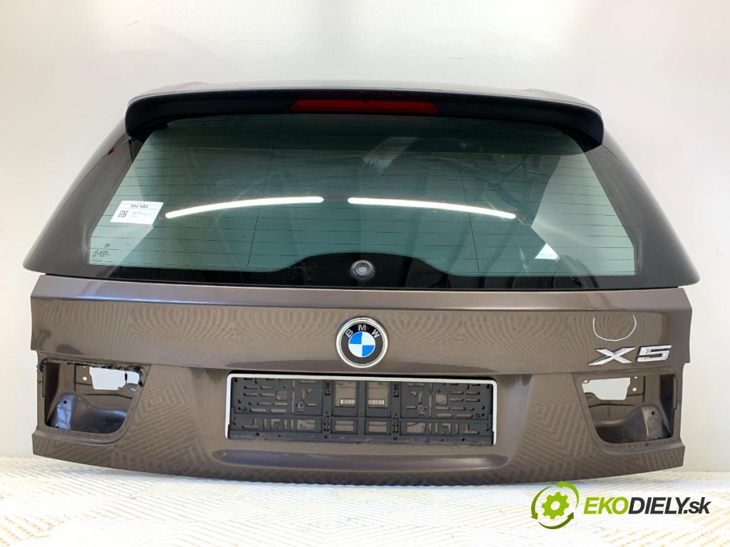 BMW E70 SUV 2011 225 kW xDrive 40 d 2993 kapota zadní část