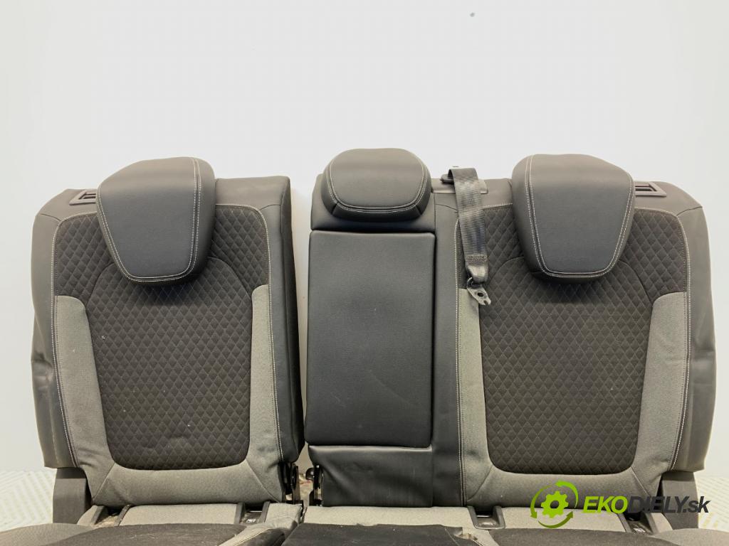 OPEL GRANDLAND SUV 2018 88 kW 1.6 Turbo D (75) 1560 Sedadlo druhý rad