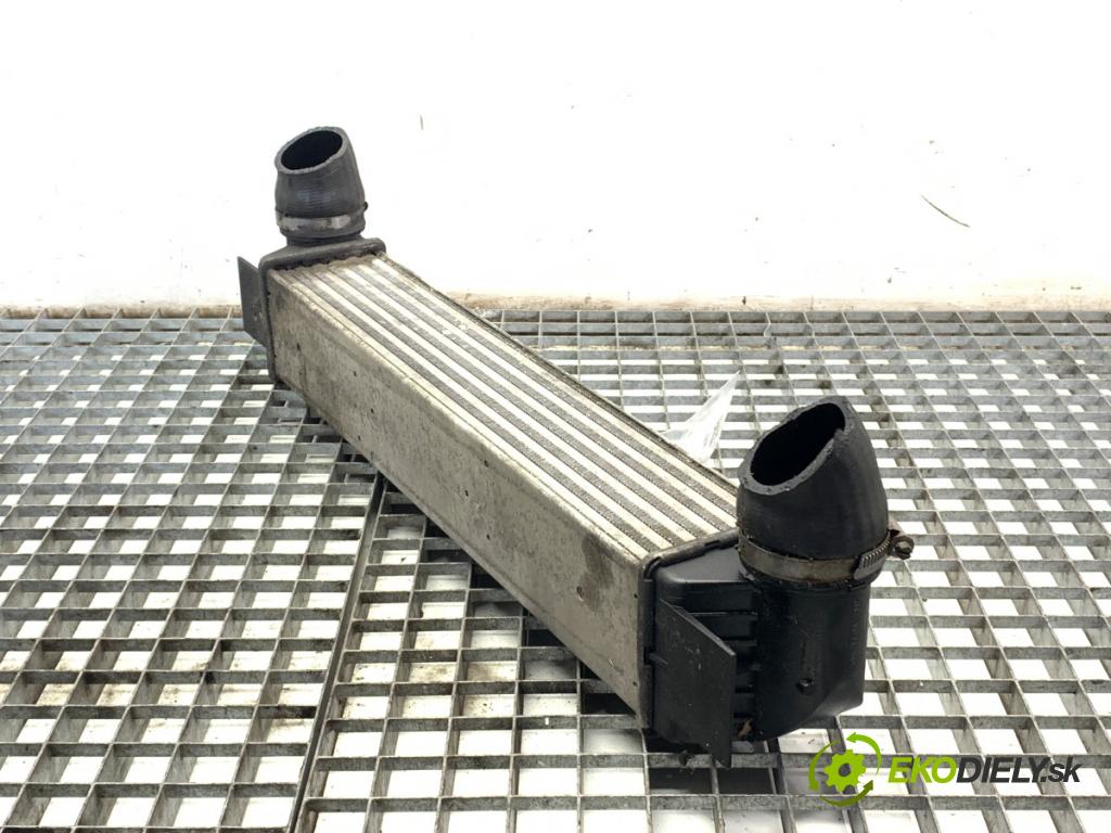 BMW E39 Kombi 2000 135 kW 530 d 2926 intercooler 2247359 (Intercooler (chladič nasávaného vzduchu))