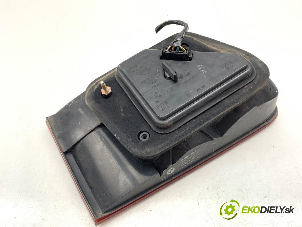 BMW E39 Kombi 2000 135 kW 530 d 2926 Svetlo pravy zad vnútorná 8361674