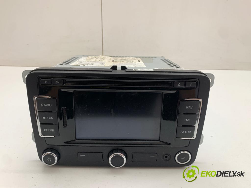 SKODA SUPERB II liftback 2014 92 kW 1.4 TSI 1390 RADIO 3T0035192T (Audio zařízení)