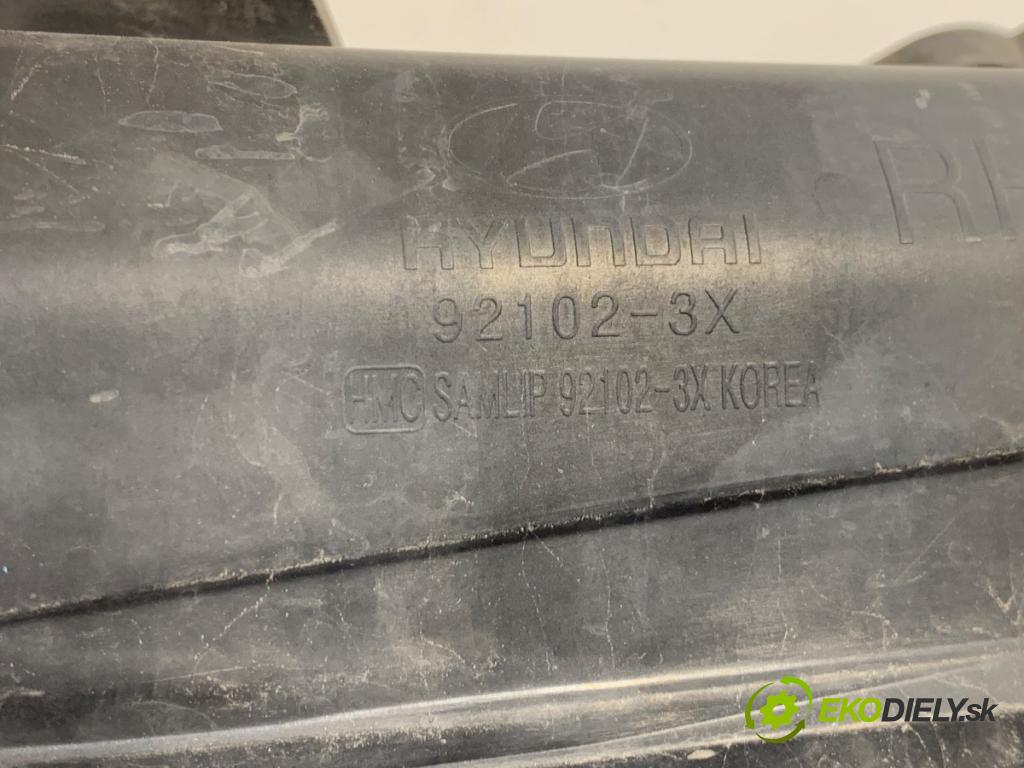 HYUNDAI ELANTRA V sedan 2014 97 kW 1.6 1591 světlomet pravý přední část 92102-3X