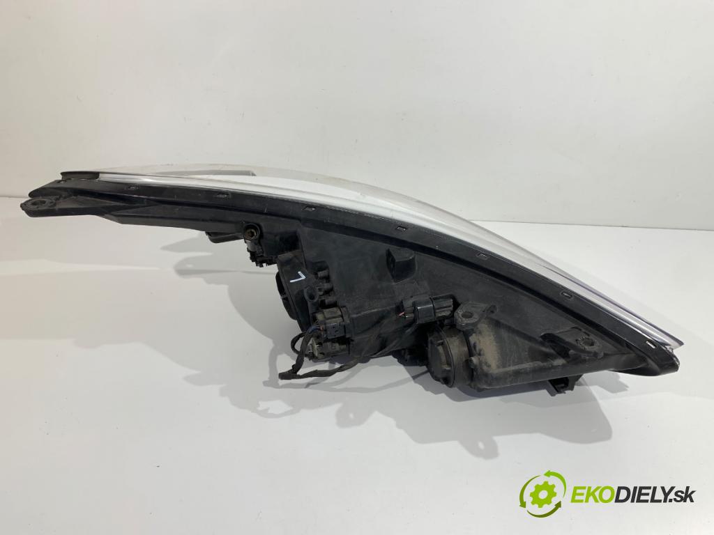 HYUNDAI ELANTRA V sedan 2014 97 kW 1.6 1591 světlomet levý přední část 92101-3X