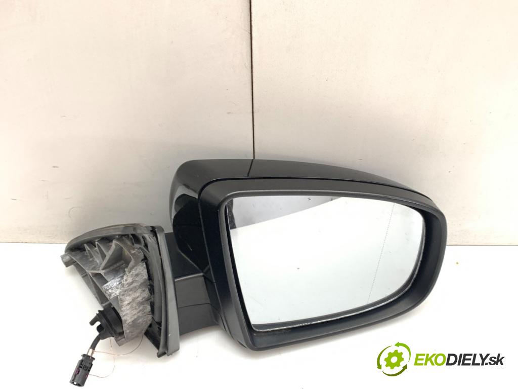 BMW E70 SUV 2011 225 kW xDrive 40 d 2993 Spätné zrkadlo pravy 