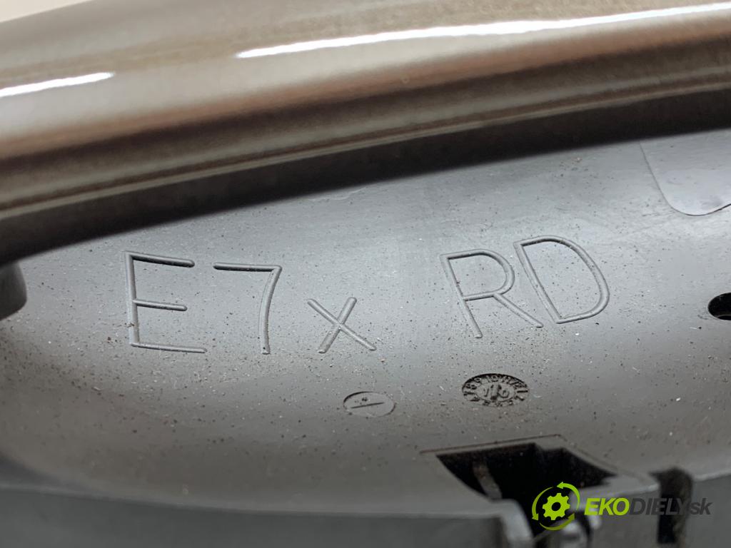 BMW E70 SUV 2011 225 kW xDrive 40 d 2993 Kľučka vonkajšia ľavy zad
