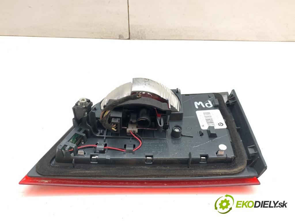 BMW E70 SUV 2011 225 kW xDrive 40 d 2993 Svetlo pravy zad vnútorná 7227794
