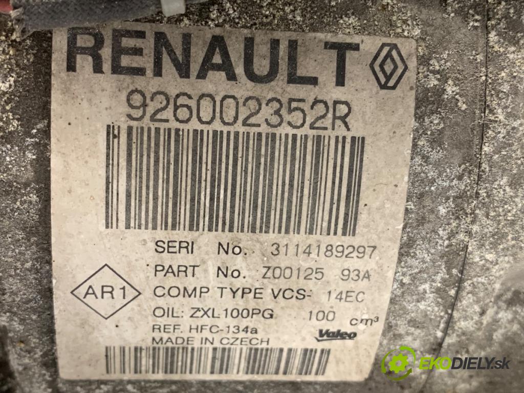 RENAULT CLIO IV liftback 2013 66 kW 1.5 dCi 90 1461 kompresor klimatizace 926002352R (Kompresor klimatizace)