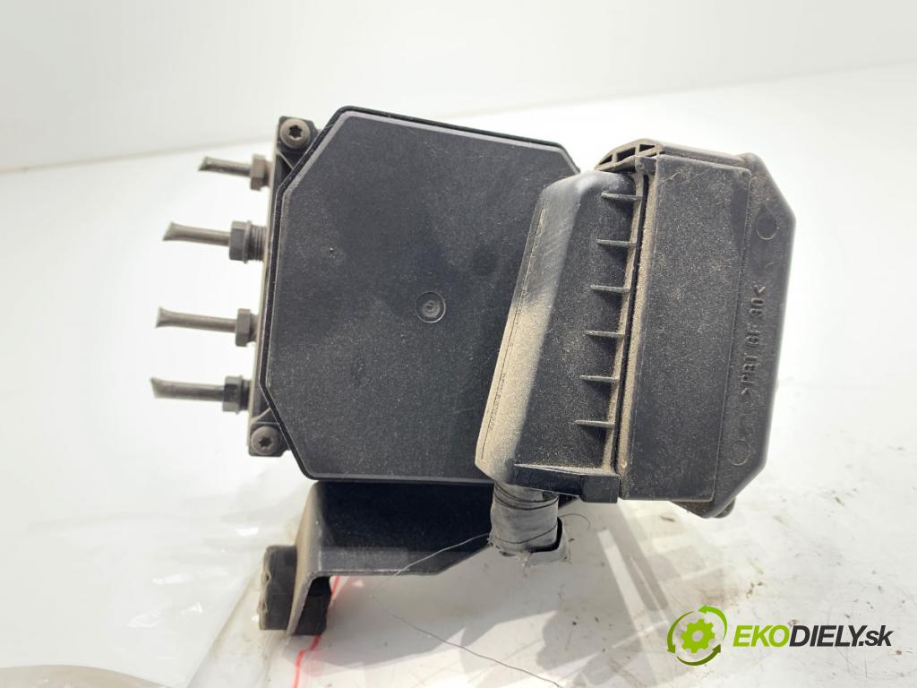 BMW E39 Kombi 2000 135 kW 530 d 2926 pumpa ABS 0265900001 (Pumpa ABS)