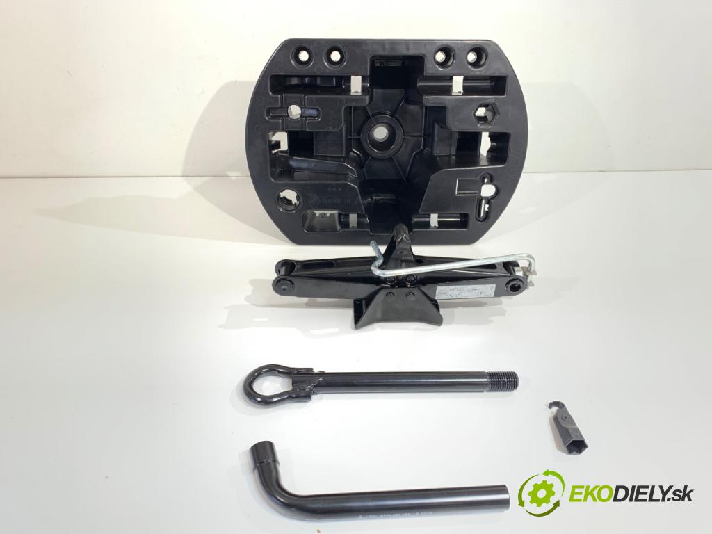 RENAULT CAPTUR I liftback 2016 87 kW 1.2 TCe 120 1197 Súprava náradia 995040911R