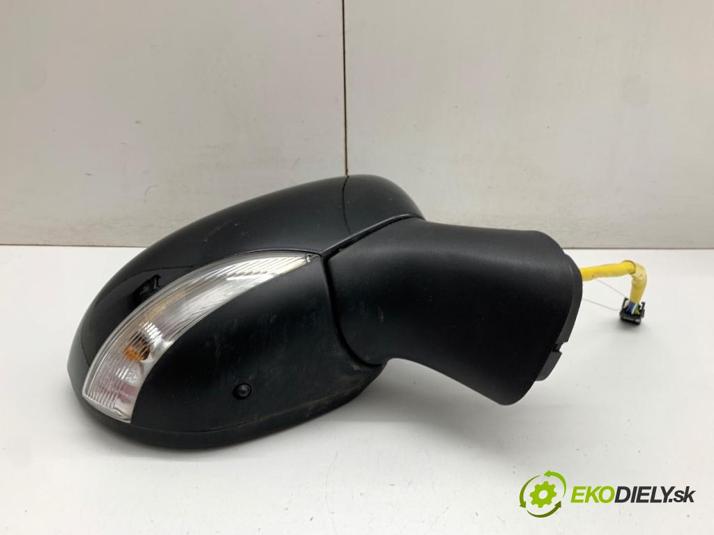 RENAULT CAPTUR I liftback 2016 87 kW 1.2 TCe 120 1197 Spätné zrkadlo pravy