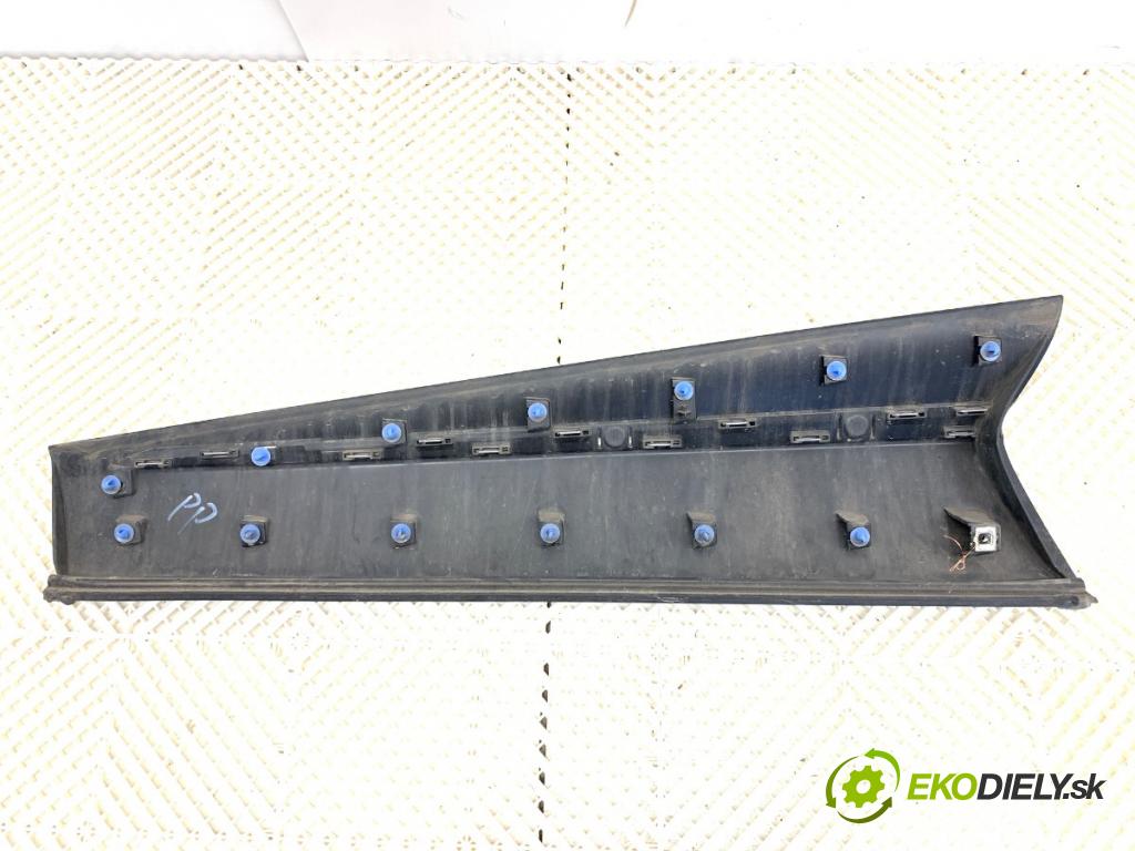 RENAULT CAPTUR I liftback 2016 87 kW 1.2 TCe 120 1197 Lišta Dvere pravy predný 801867830R
