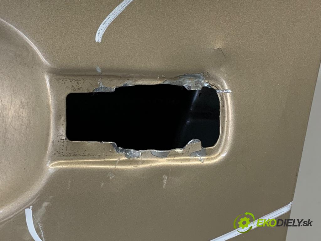 NISSAN QASHQAI J10 SUV 2008 84 kW 1.6 1598 dveře levý přední část