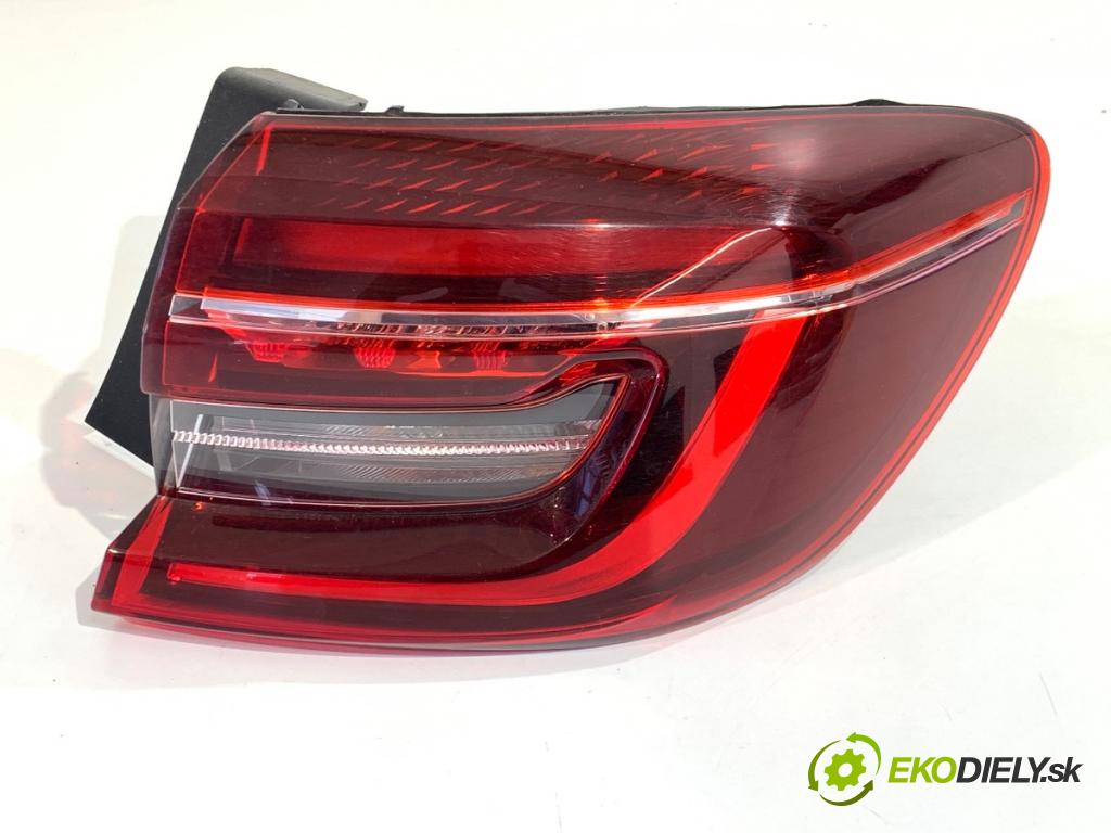 MITSUBISHI COLT VII liftback 2024 49 kW 1.0 MPi (VBXG0) 999 Svetlo pravy zad 265509761R