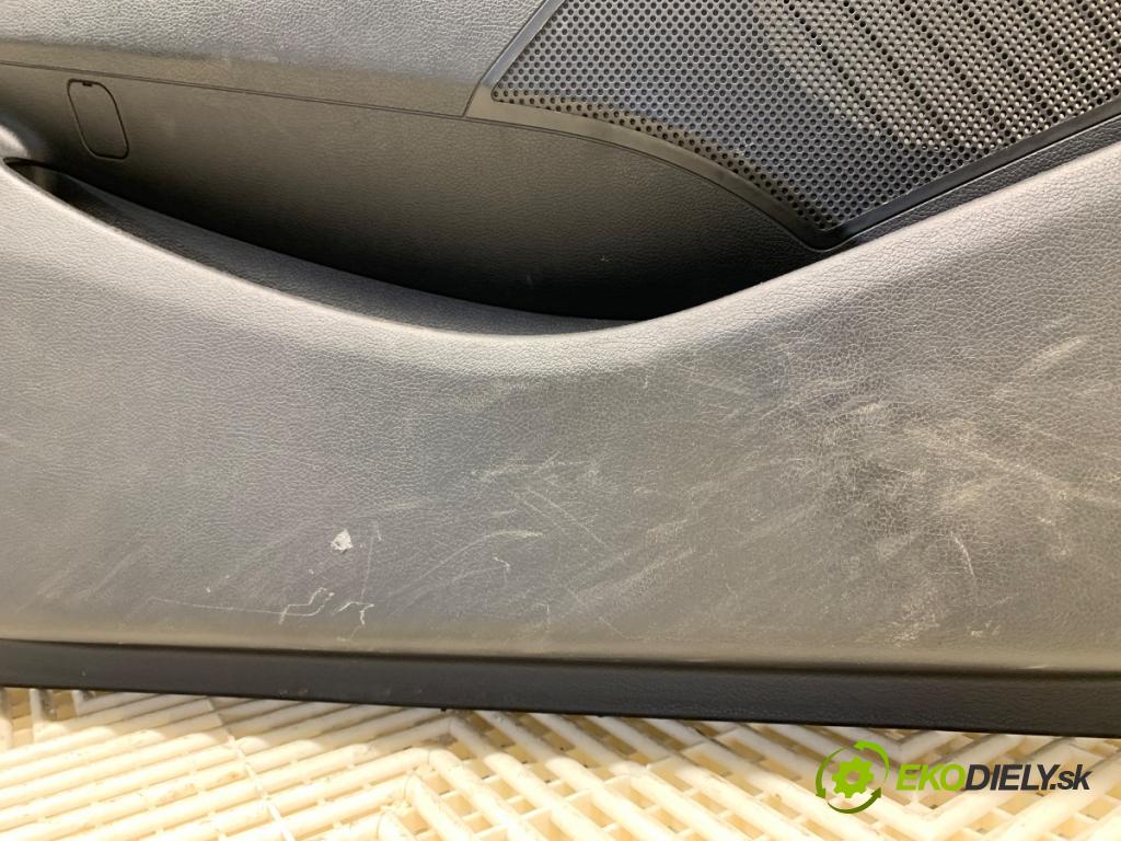 HYUNDAI ELANTRA V sedan 2014 97 kW 1.6 1591 čalúnenie Dvere ľavy predný