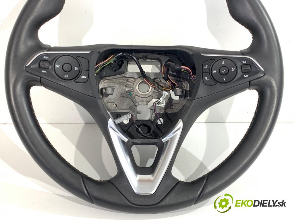 OPEL GRANDLAND SUV 2018 88 kW 1.6 Turbo D (75) 1560 Volant YQ000183YX (Volant)