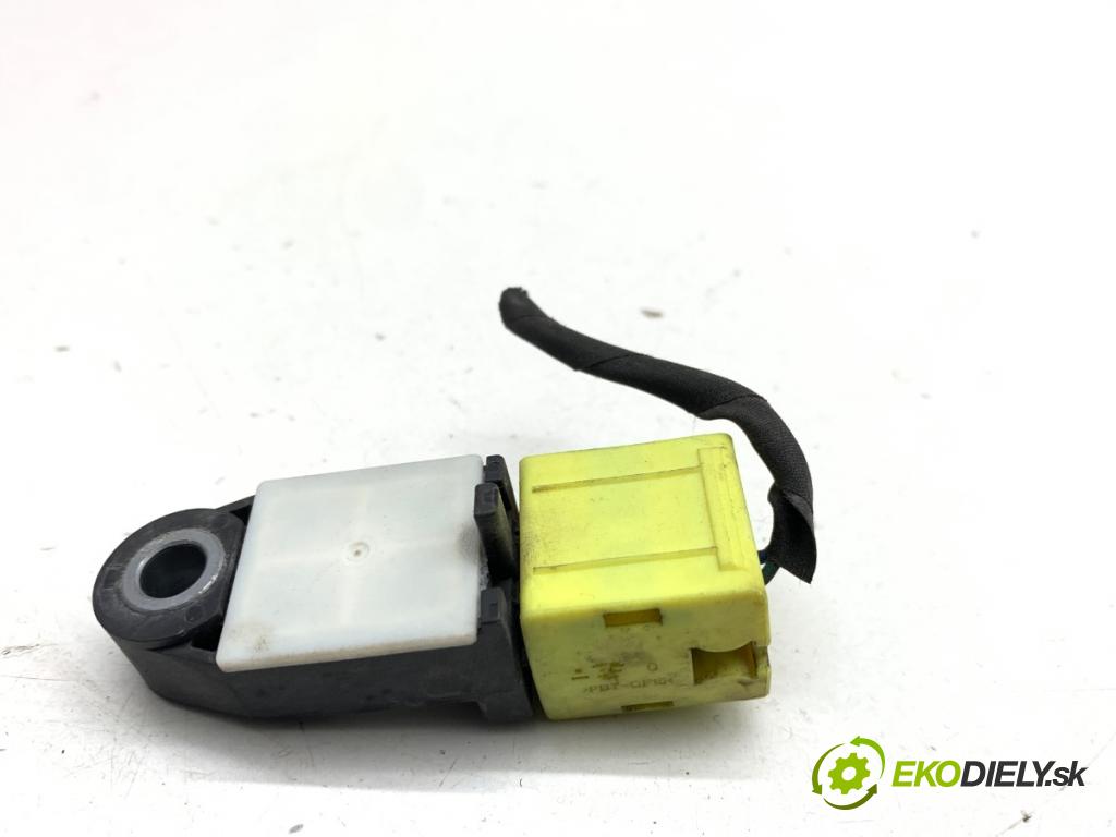 HYUNDAI ELANTRA V sedan 2014 97 kW 1.6 1591 Snímač nárazu 95930-3X100 (Snímač nárazu)