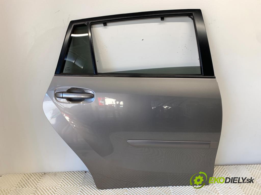 TOYOTA VERSO nadwozie wielkoprzestrzenne (MPV) 2014 108 kW 1.8 (ZGR21_) 1798 dveře pravý zadní část 