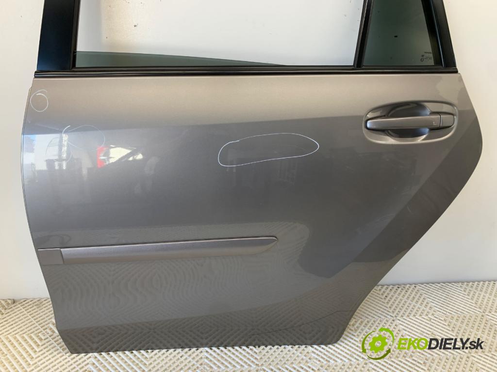 TOYOTA VERSO nadwozie wielkoprzestrzenne (MPV) 2014 108 kW 1.8 (ZGR21_) 1798 dveře levý zadní část