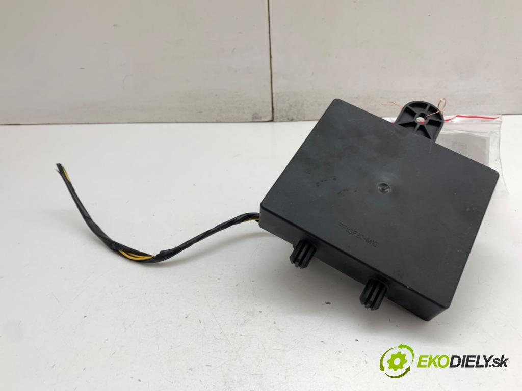 RENAULT CAPTUR I liftback 2016 87 kW 1.2 TCe 120 1197 Modul 231A00174R