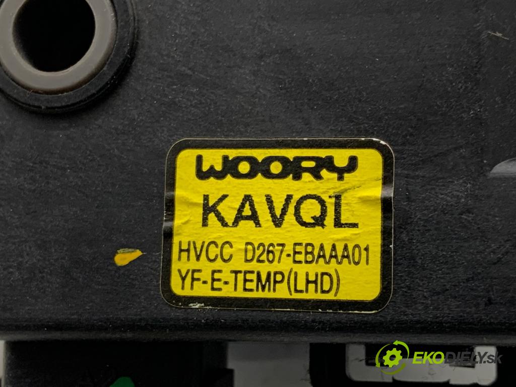 KIA CEED nadwozie zamknięte / kombi 2015 94 kW 1.6 CRDi 1582 Motor kúrenia D267-EBAAA01