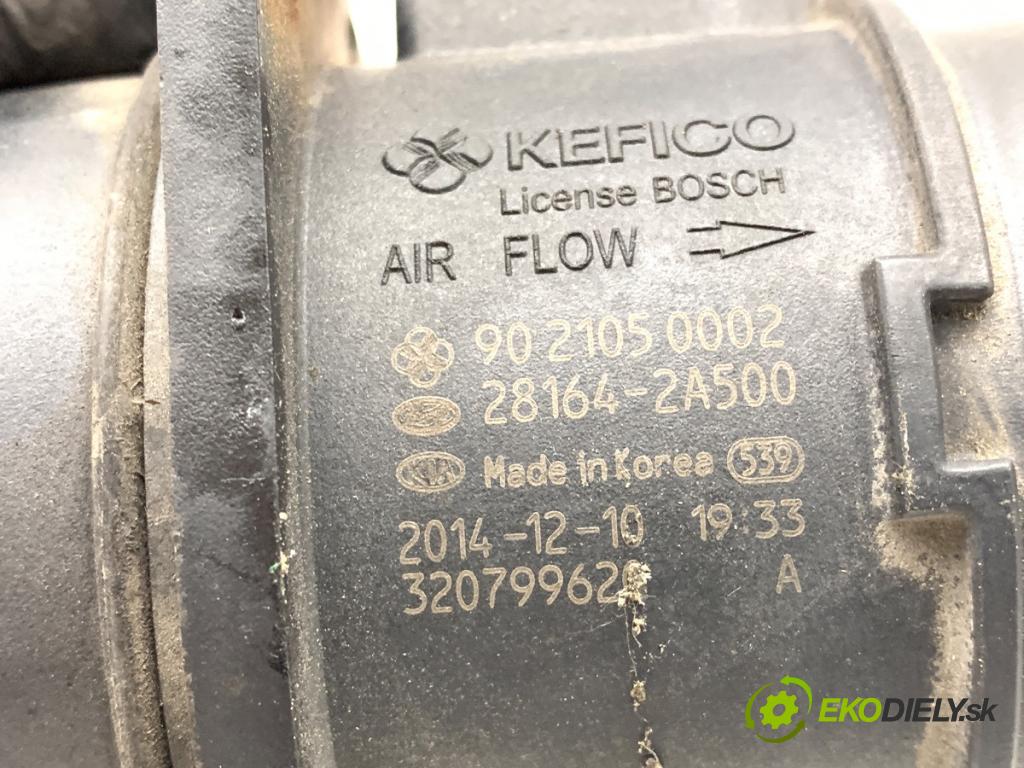 KIA CEED nadwozie zamknięte / kombi 2015 94 kW 1.6 CRDi 1582 váha vzduchu 28164-2A500 (Snímač hmotnosti vzduchu)