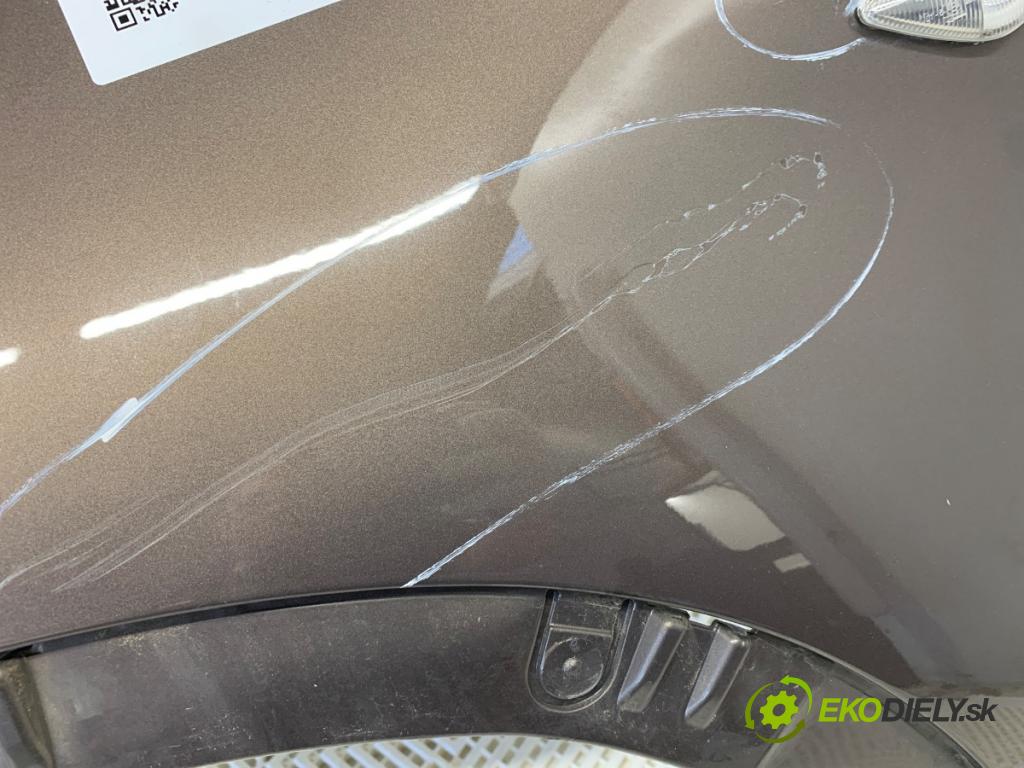 BMW E70 SUV 2011 225 kW xDrive 40 d 2993 Blatník ľavy predný