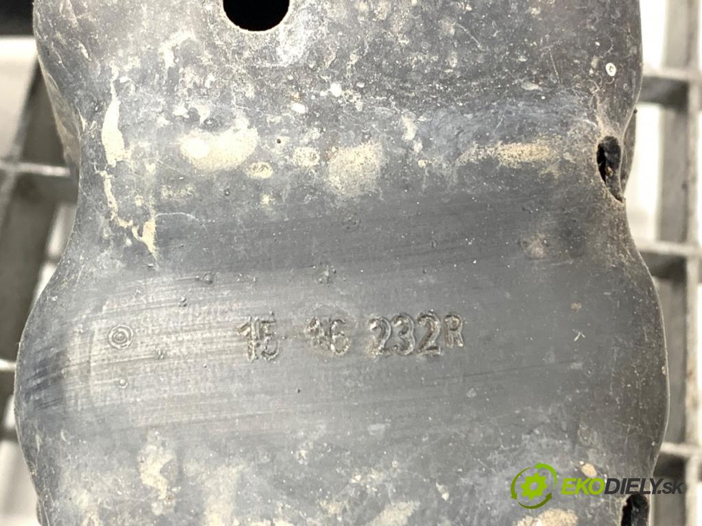 RENAULT CAPTUR I liftback 2016 87 kW 1.2 TCe 120 1197 Výstuha nárazníka zad (Výstuha zadná)
