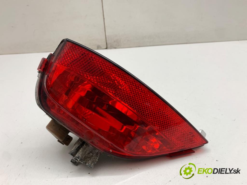 RENAULT CAPTUR I liftback 2016 87 kW 1.2 TCe 120 1197 světlo nárazníka levý zadní část 