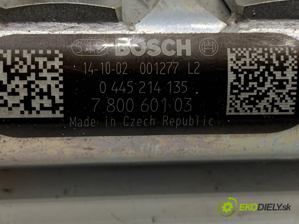 BMW F30 sedan 2014 155 kW 325 d 1995 lišta vstřikovací 7800601 (Vstřikovací lišta)
