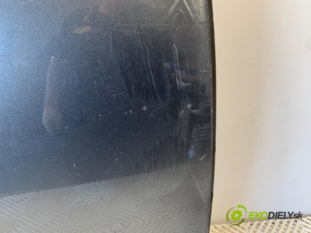 AUDI Q7 4M SUV 2021 170 kW 45 TDI Mild Hybrid quattro 2967 dveře pravý přední část