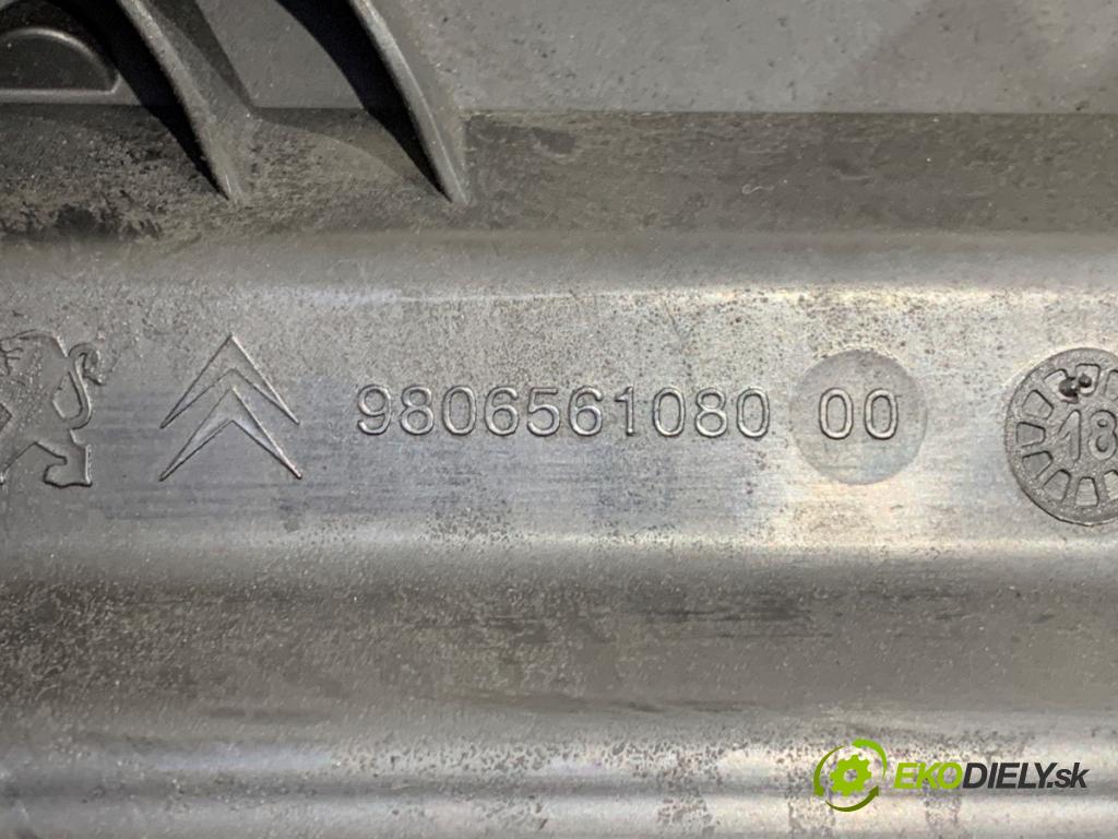 OPEL GRANDLAND SUV 2018 88 kW 1.6 Turbo D (75) 1560 Obal filtra vzduchu  (Obal vzduchového filtra)