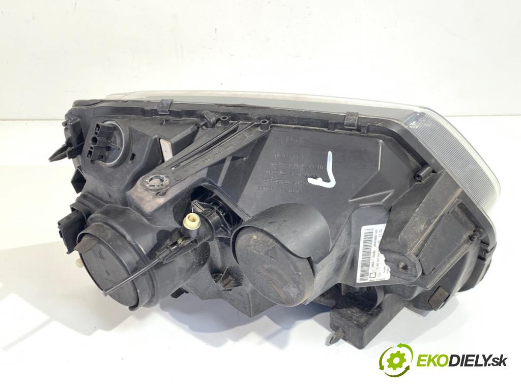 DACIA DUSTER SUV 2016 84 kW 1.6 SCe 115 1598 světlomet levý přední část 260608209R