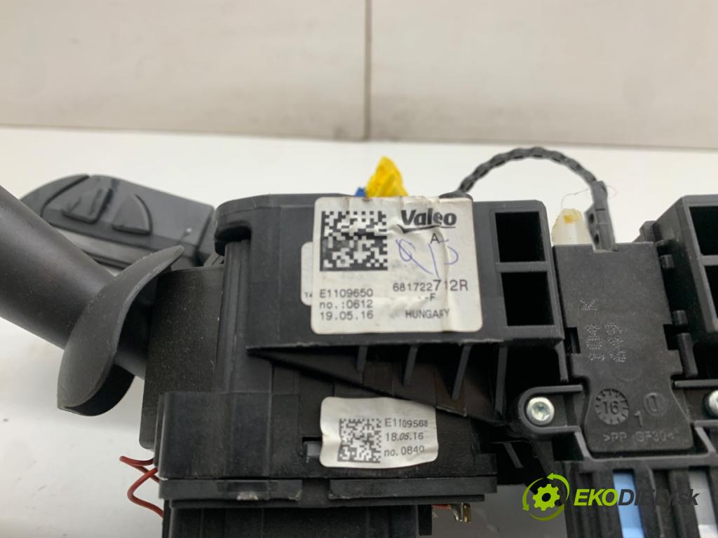 DACIA DUSTER SUV 2016 84 kW 1.6 SCe 115 1598 Prepínač kombinovaný 681722712R (Prepínacie páčky pod volantom)