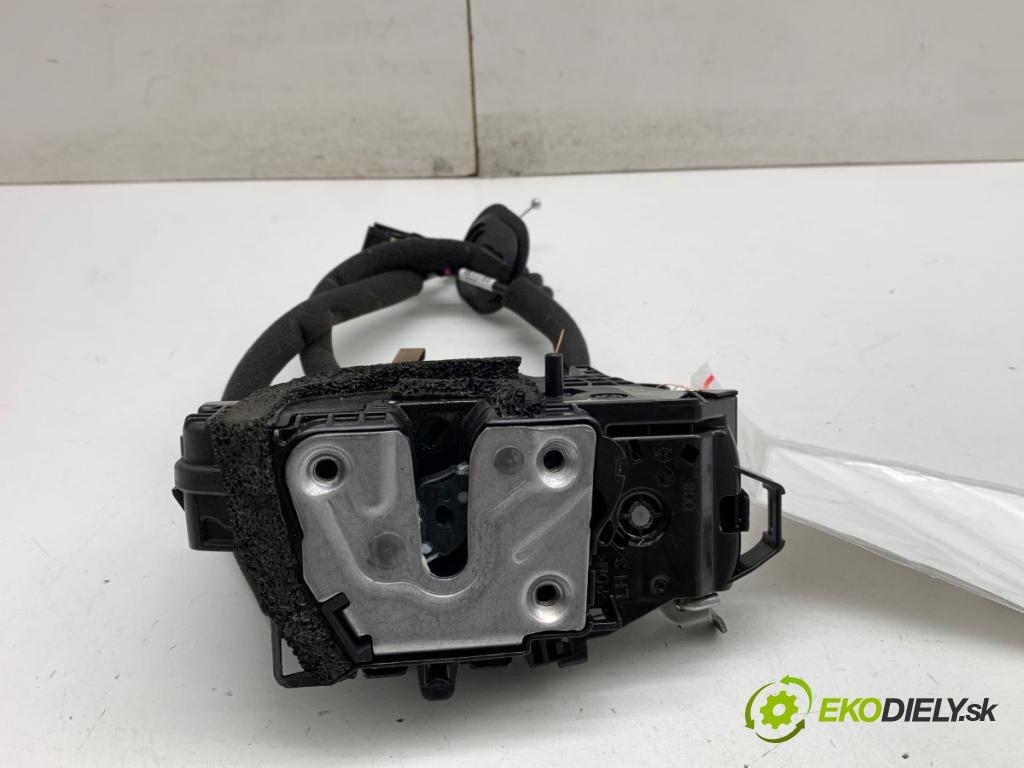 MITSUBISHI COLT VII liftback 2024 49 kW 1.0 MPi (VBXG0) 999 zámok Dvere ľavy zad 825039554R