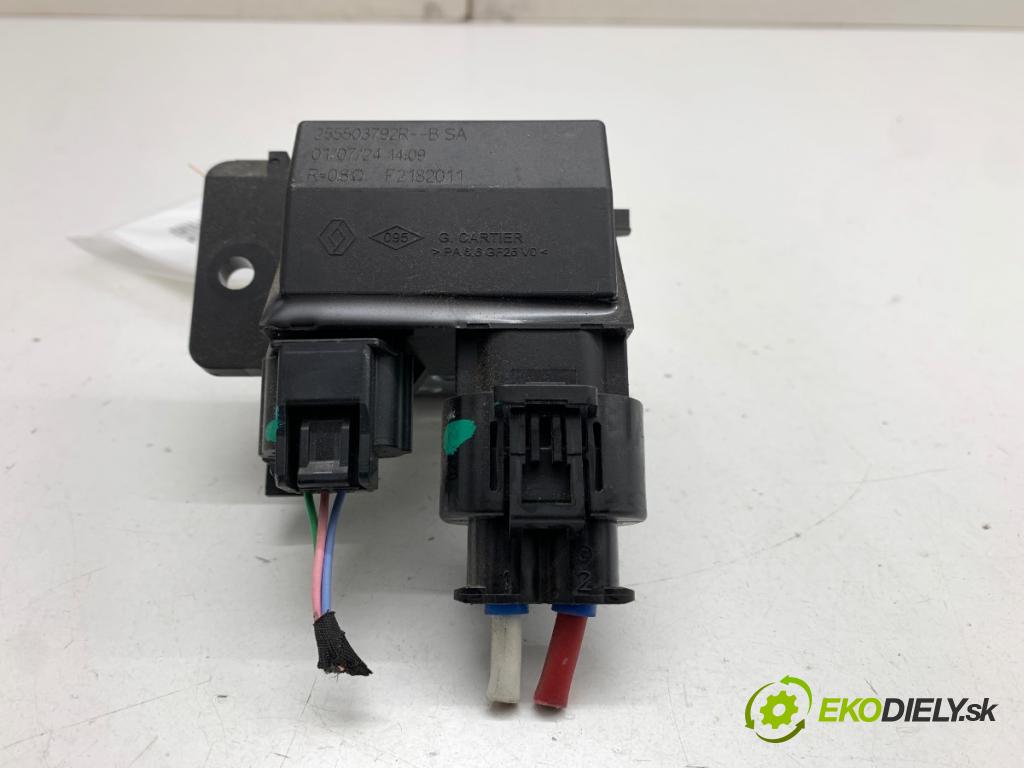MITSUBISHI COLT VII liftback 2024 49 kW 1.0 MPi (VBXG0) 999 modul ventilátoru 255503792R