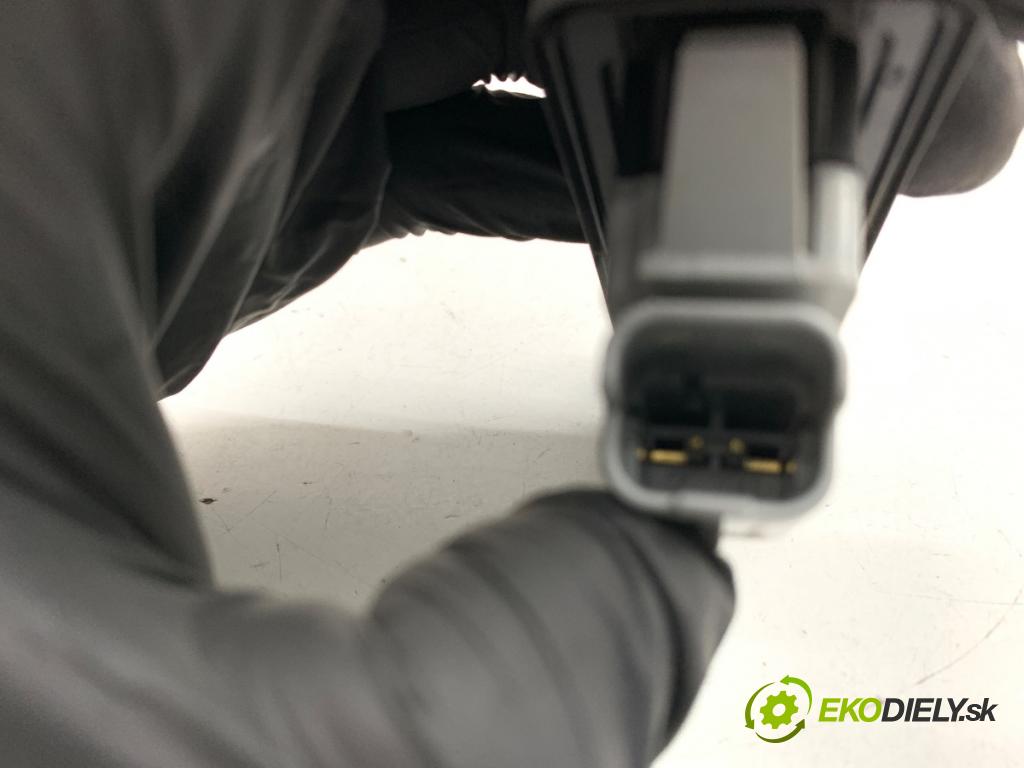 MITSUBISHI COLT VII liftback 2024 49 kW 1.0 MPi (VBXG0) 999 klika dveří zadní část 906069264R