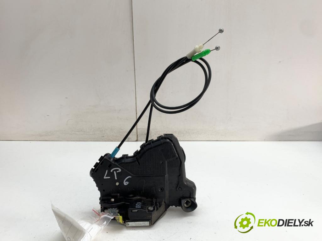 TOYOTA VERSO nadwozie wielkoprzestrzenne (MPV) 2014 108 kW 1.8 (ZGR21_) 1798 zámok Dvere ľavy predný