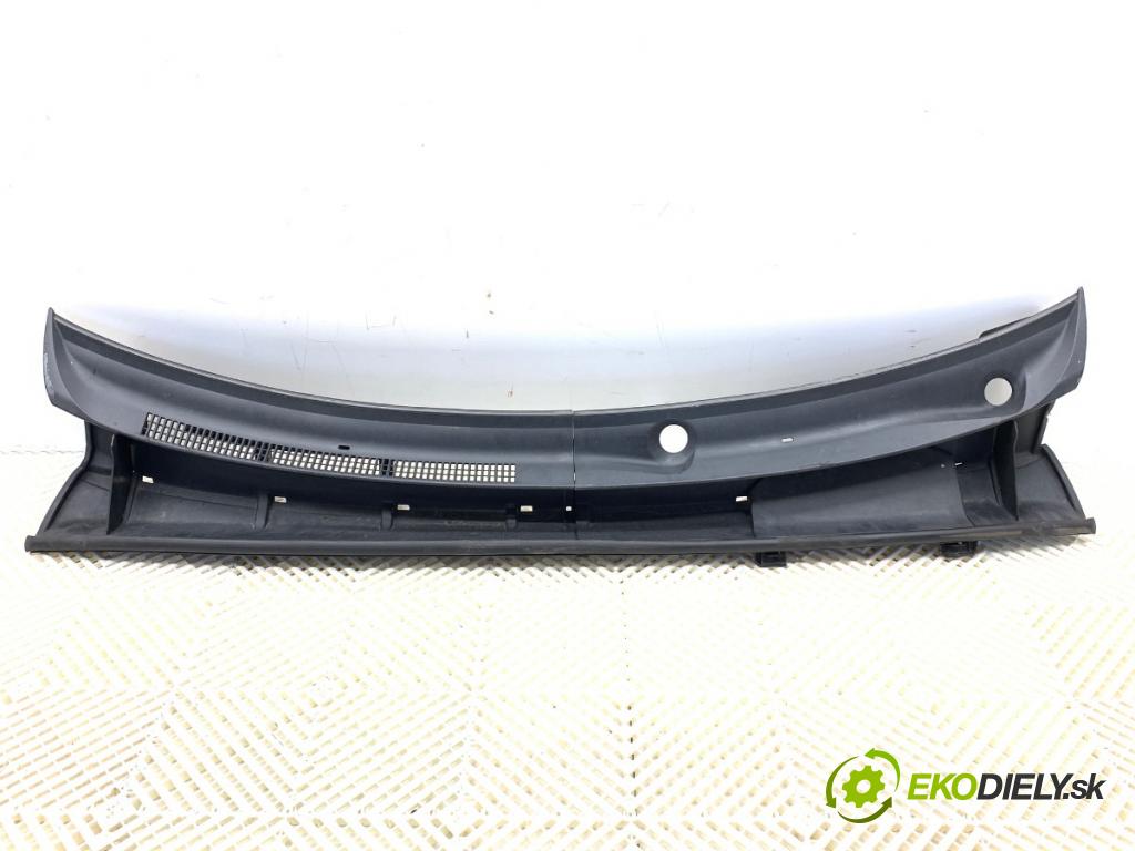 TOYOTA VERSO nadwozie wielkoprzestrzenne (MPV) 2014 108 kW 1.8 (ZGR21_) 1798 Torpédo, plast pod čelné okno 55782-0F050 (Torpédo (plast pod čelným sklom))