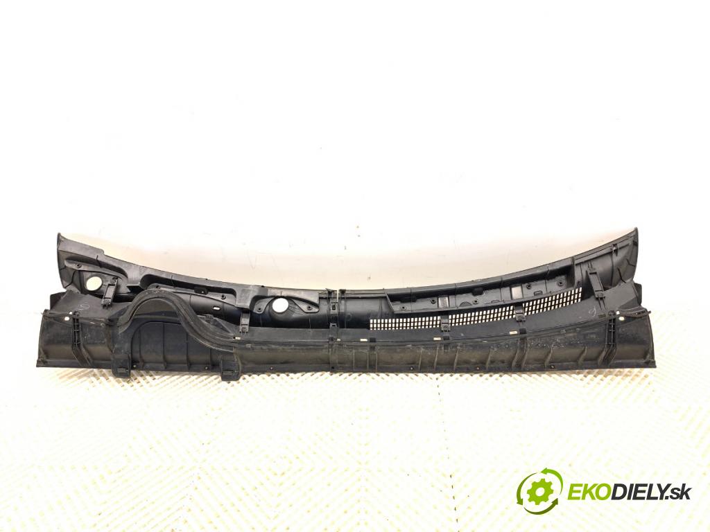 TOYOTA VERSO nadwozie wielkoprzestrzenne (MPV) 2014 108 kW 1.8 (ZGR21_) 1798 Torpédo, plast pod čelné okno 55782-0F050 (Torpédo (plast pod čelným sklom))