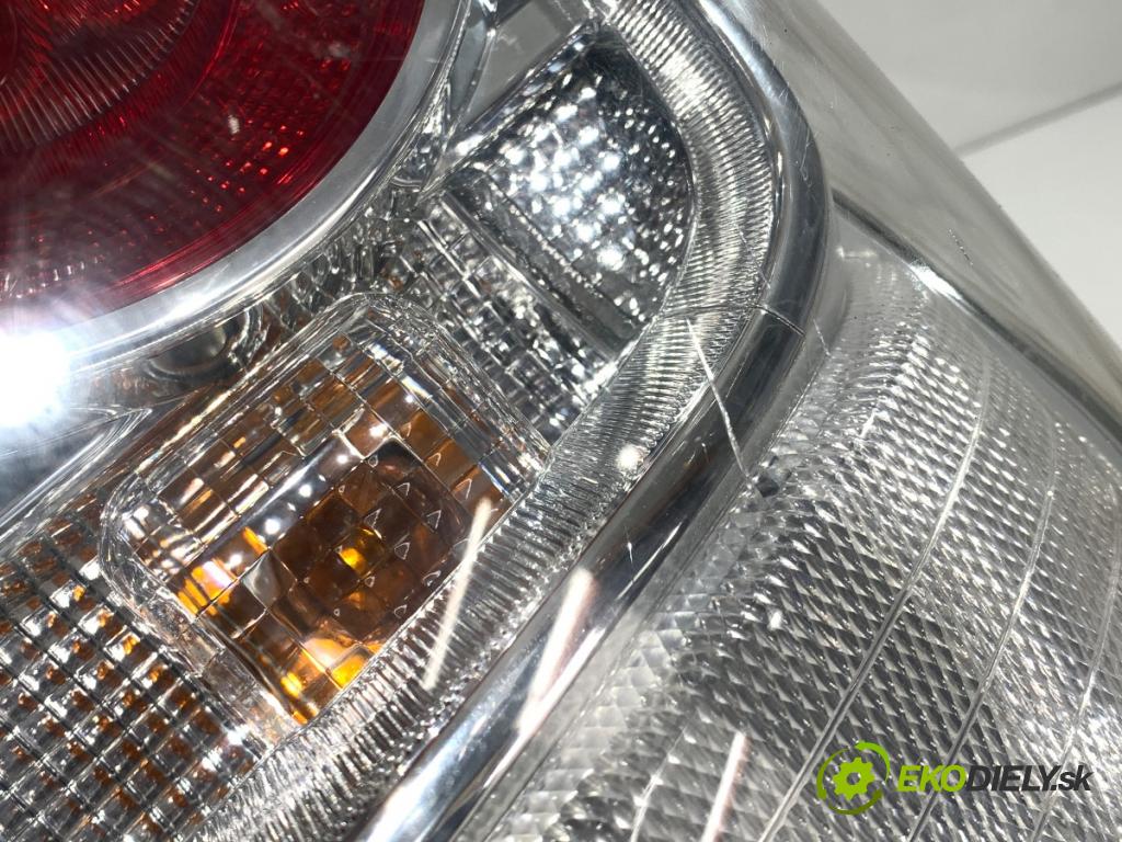 TOYOTA VERSO nadwozie wielkoprzestrzenne (MPV) 2014 108 kW 1.8 (ZGR21_) 1798 světlo pravý zadní část 81550-0F130