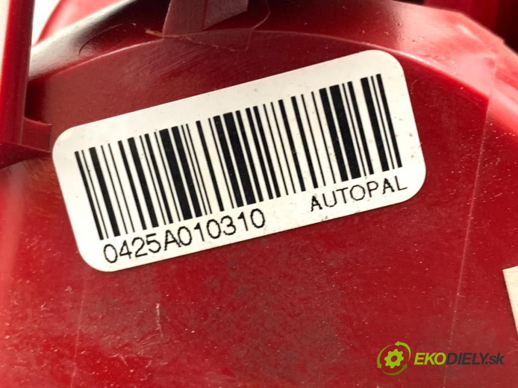 CITROEN C5 III Kombi 2010 103 kW 2.0 HDi 140 1997 Svetlo pravy zad vnútorná 28734G
