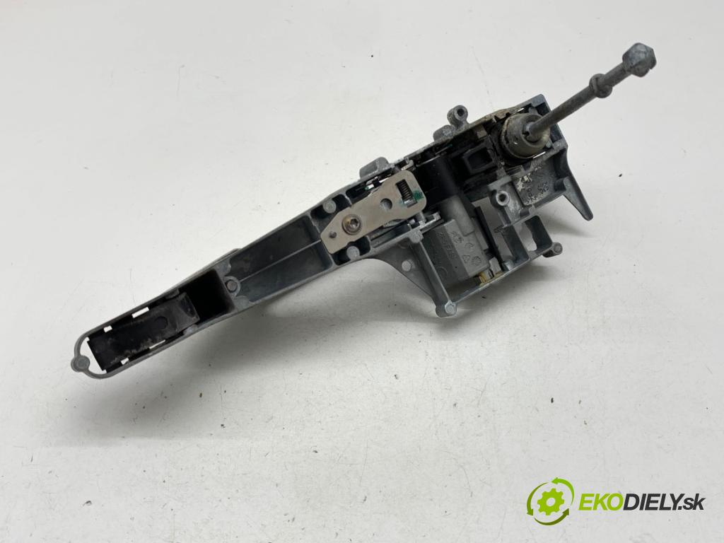 CITROEN C5 III Kombi 2010 103 kW 2.0 HDi 140 1997 klika vnejší levý přední část