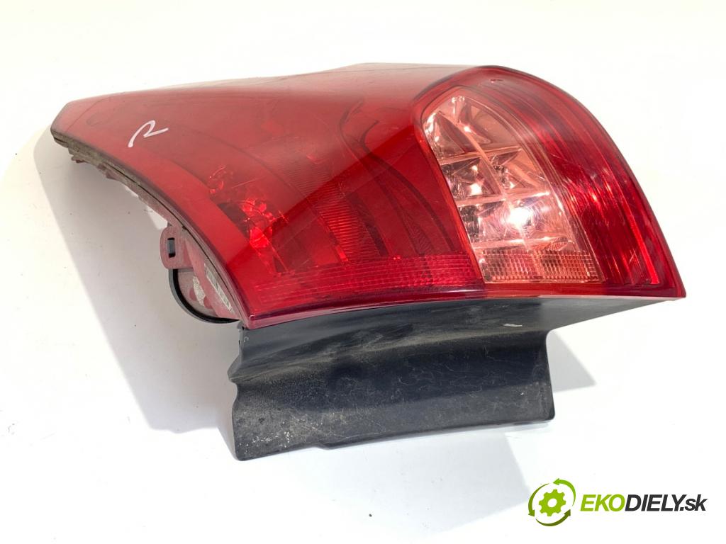 CITROEN C5 III Kombi 2010 103 kW 2.0 HDi 140 1997 světlo pravý zadní část 8X8X-13404-AX