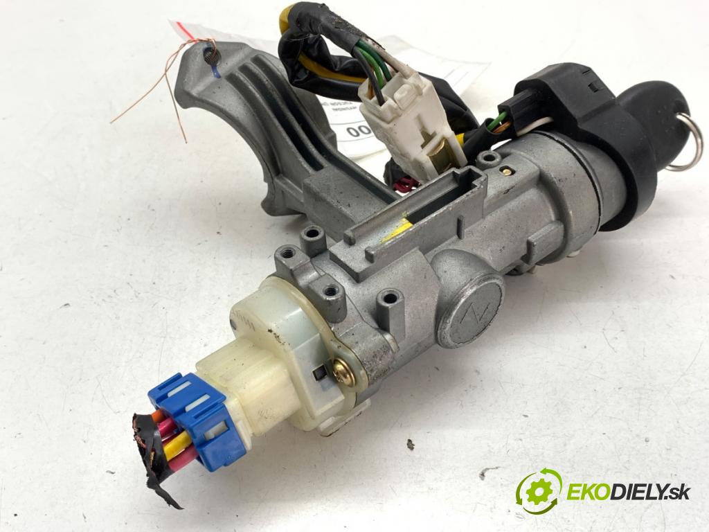 HYUNDAI TUCSON SUV 2005 104 kW 2.0 1975 spínačka  (Spínací skříňka)